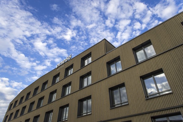 Hotel one66 AG