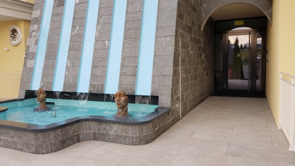 Dr. Summer Gabriele Medizinische Hypnose