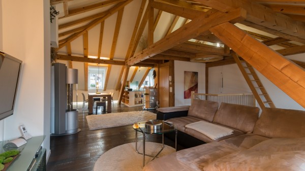 Riau Immobilier, Astrid Muller